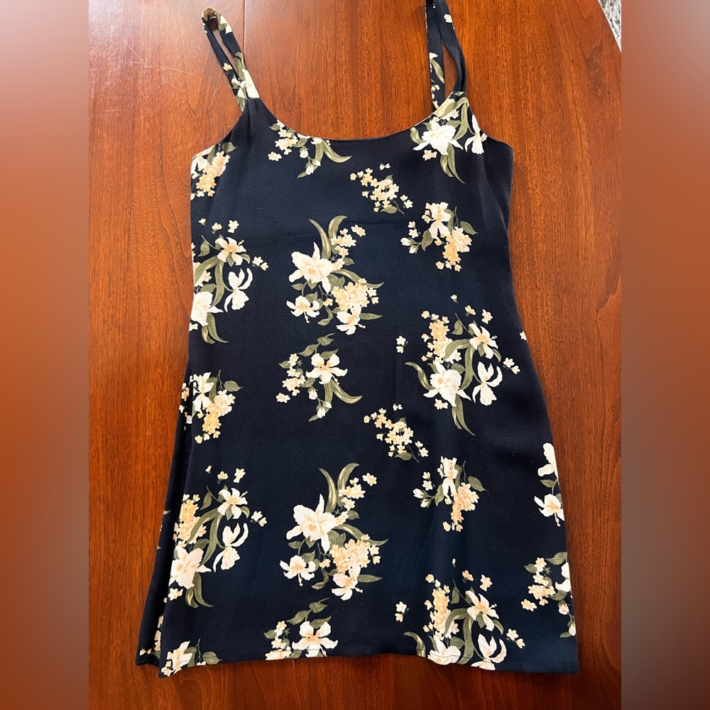 Reformation Puglia Dress - size 2